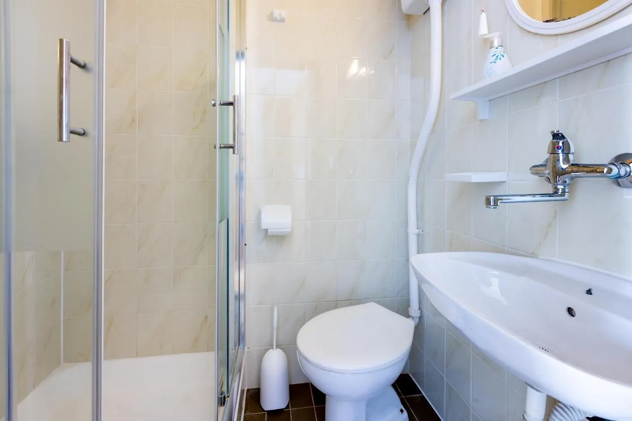 Apartment Arya Crikvenica 0*,
